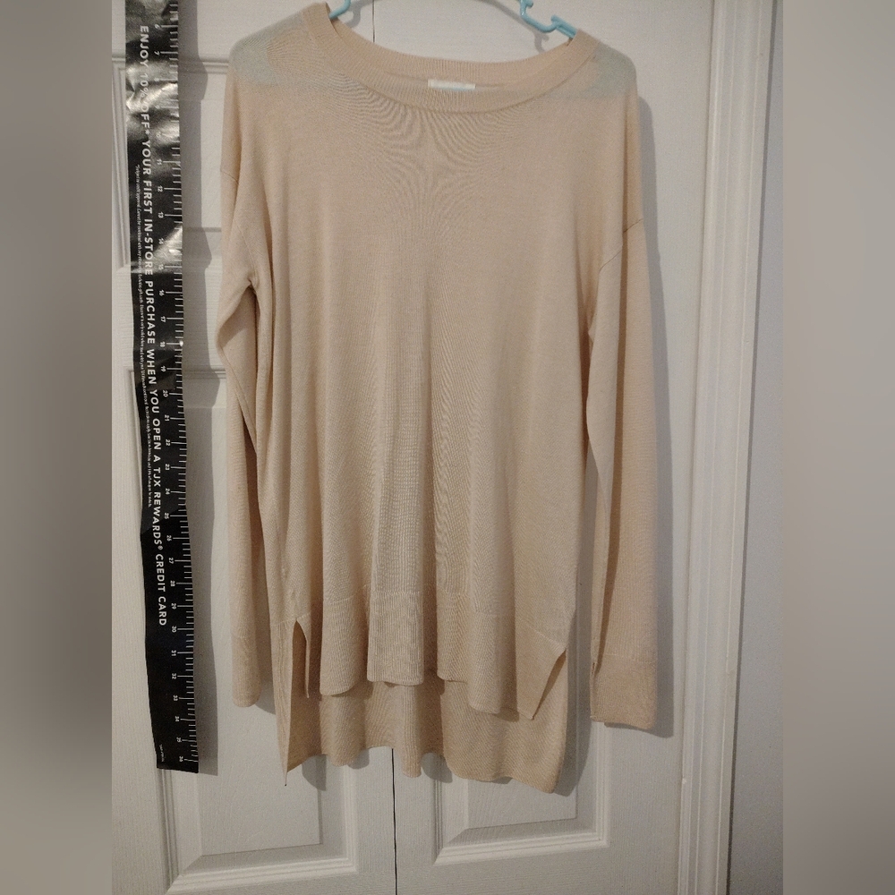 Cream Long Sleeve Sweater Extended Length Pink
